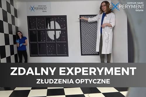 Miniaturka do filmu z cyklu ZDALNY EXPERYMENT pod tytułem Złudzenia optyczne. Dwie kobiety stoją wewnątrz Komnaty Amesa.