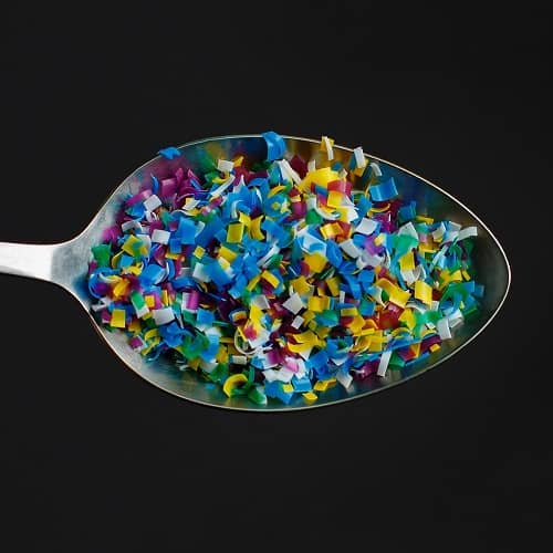 Zdjęcie plastiku na łyżeczce